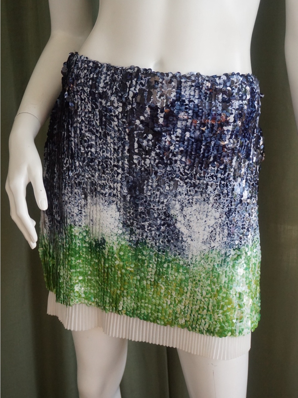 Zara Navy/Green Ombre Sequin Pleated Hem Mini Skirt - Size Large